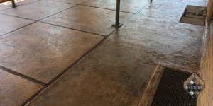 Cherokee Acid Stained Patio Overlay With Stonehenge Highlights