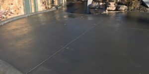 Urban-Solid-Color-Staining